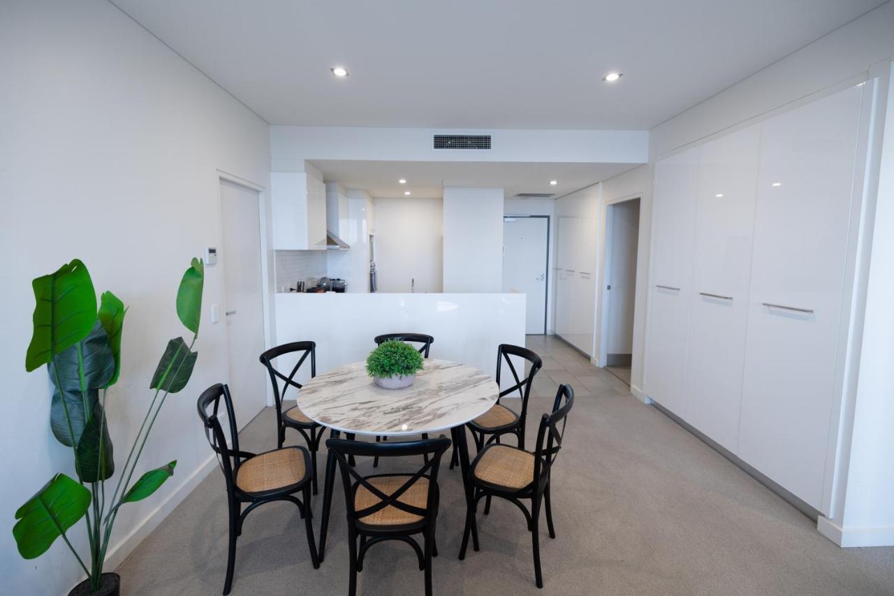 Trendy, Self Contained Inner City Apartment *